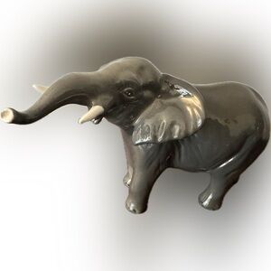 Beswick Gray Elephant Vintage